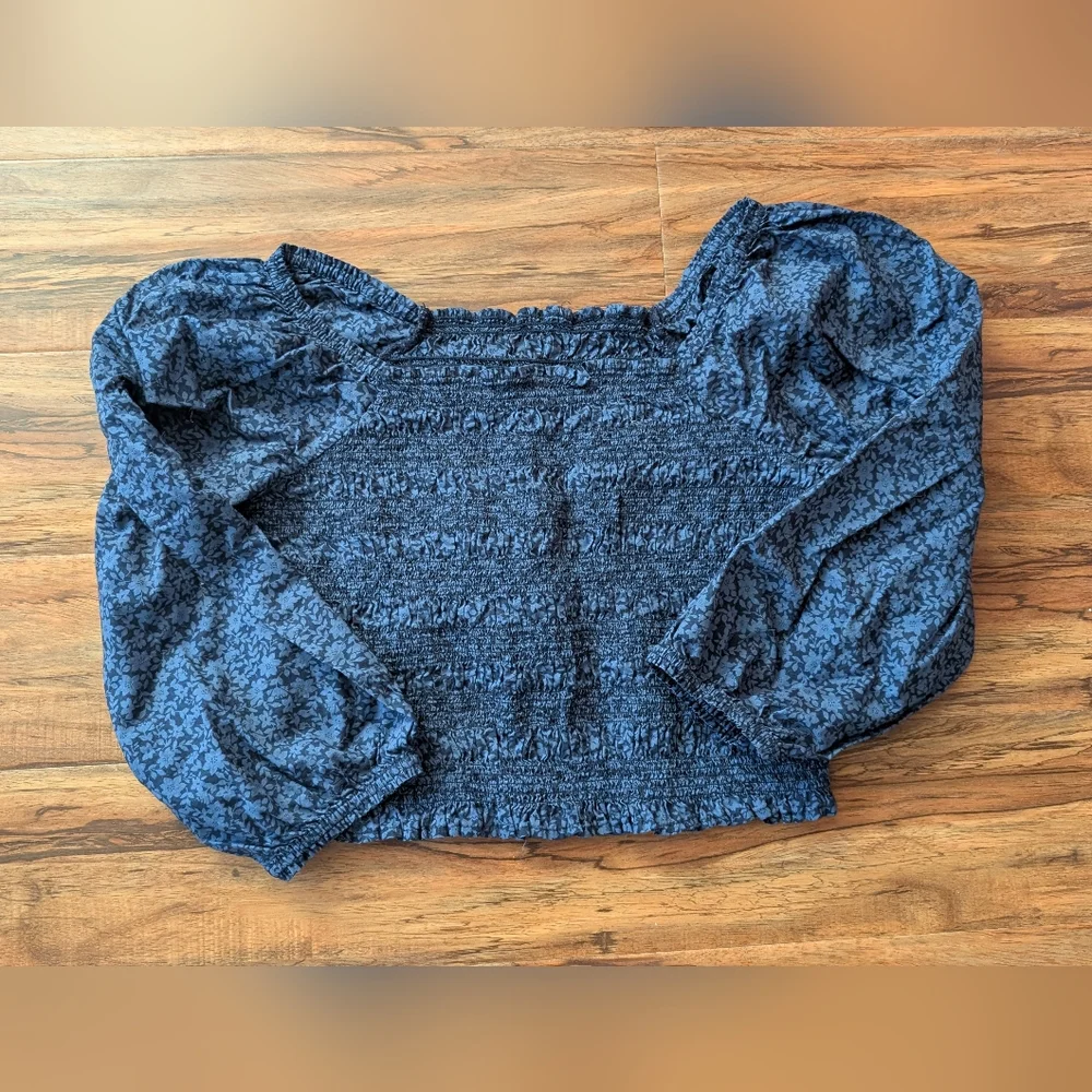 Blue Smocked Puff Sleeve Blouse - Picture 6 of 8